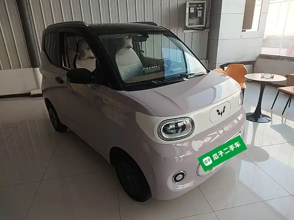 Wuling MINIEV — миниатюра 4