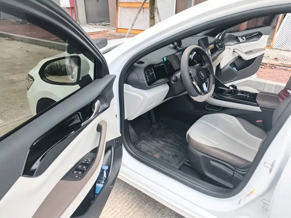 BYD Qin PLUS — миниатюра 12