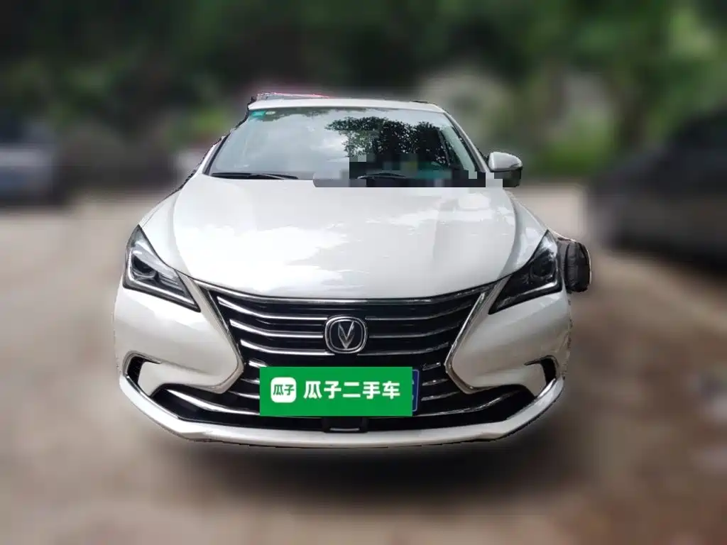 Changan Eado — миниатюра 2