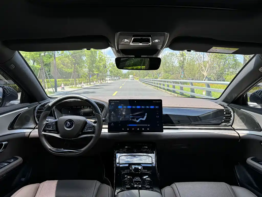 BYD Han — миниатюра 13