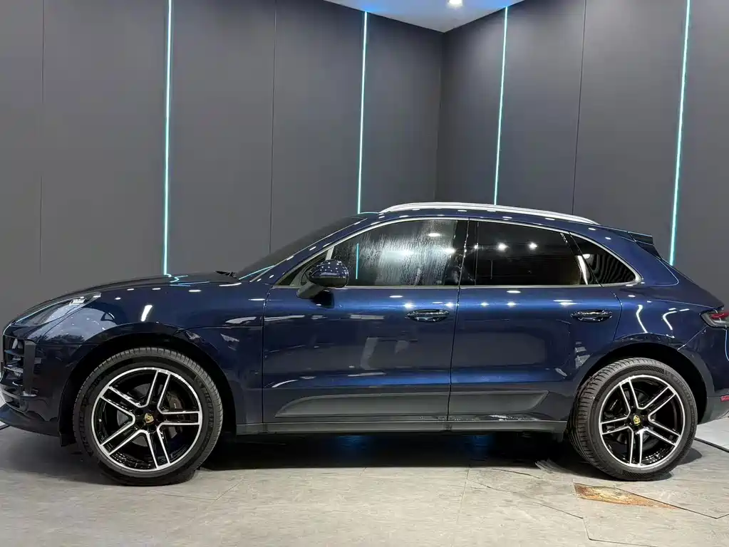 Porsche Macan — миниатюра 5