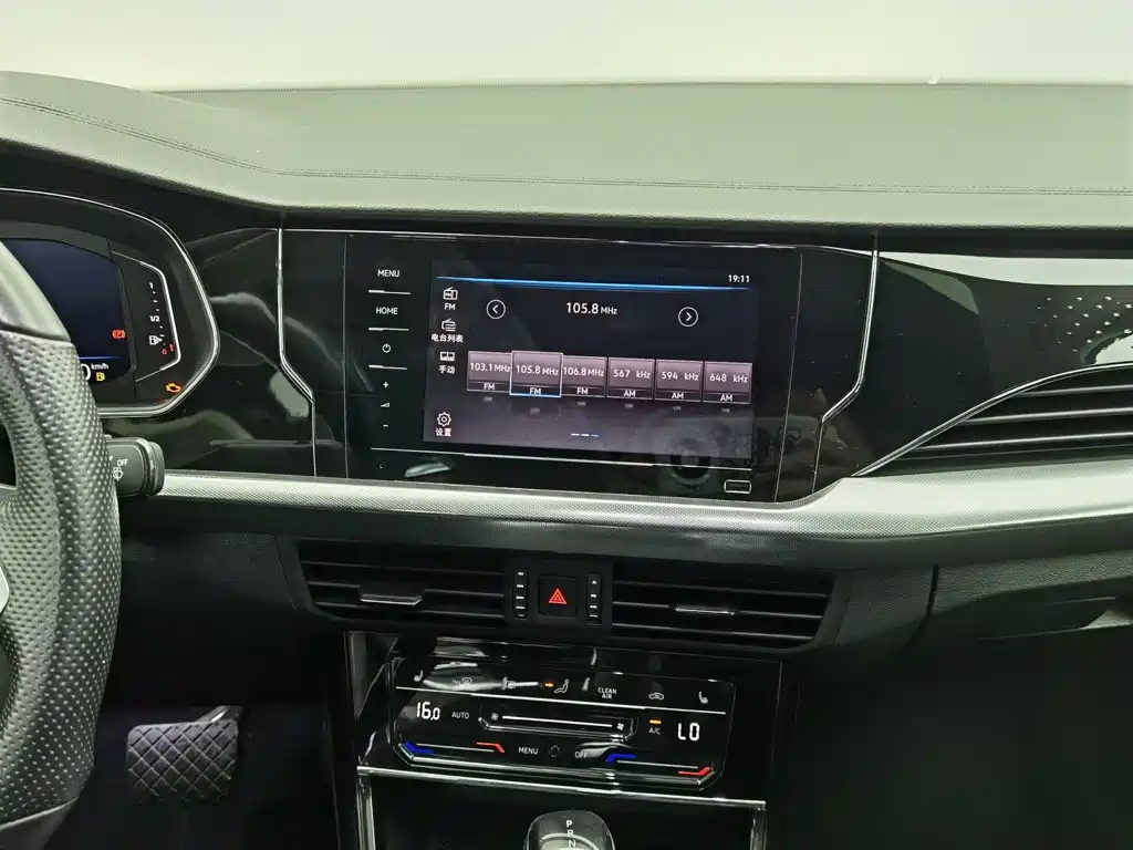 Volkswagen Passat — миниатюра 12