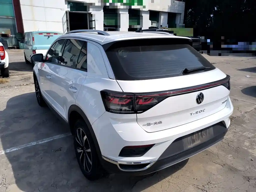 Volkswagen T-Roc — миниатюра 5