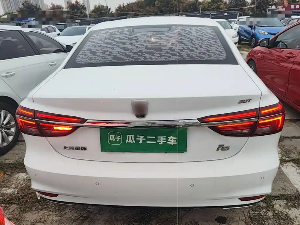 Roewe i6 Classic — миниатюра 6
