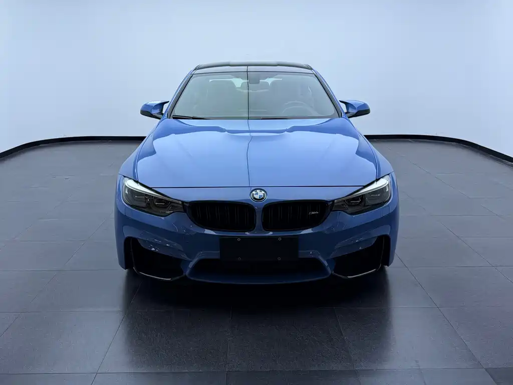 BMW M4 — миниатюра 2