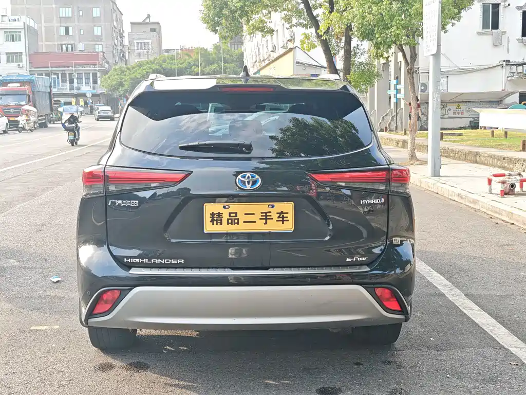 Toyota Highlander — миниатюра 9