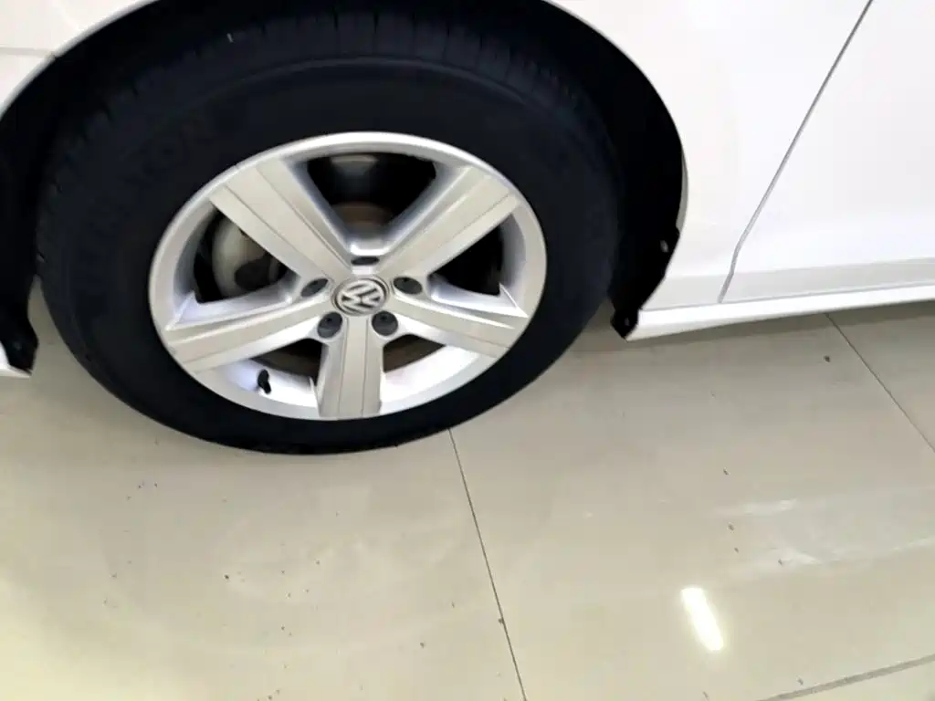 Volkswagen Lamando — миниатюра 23