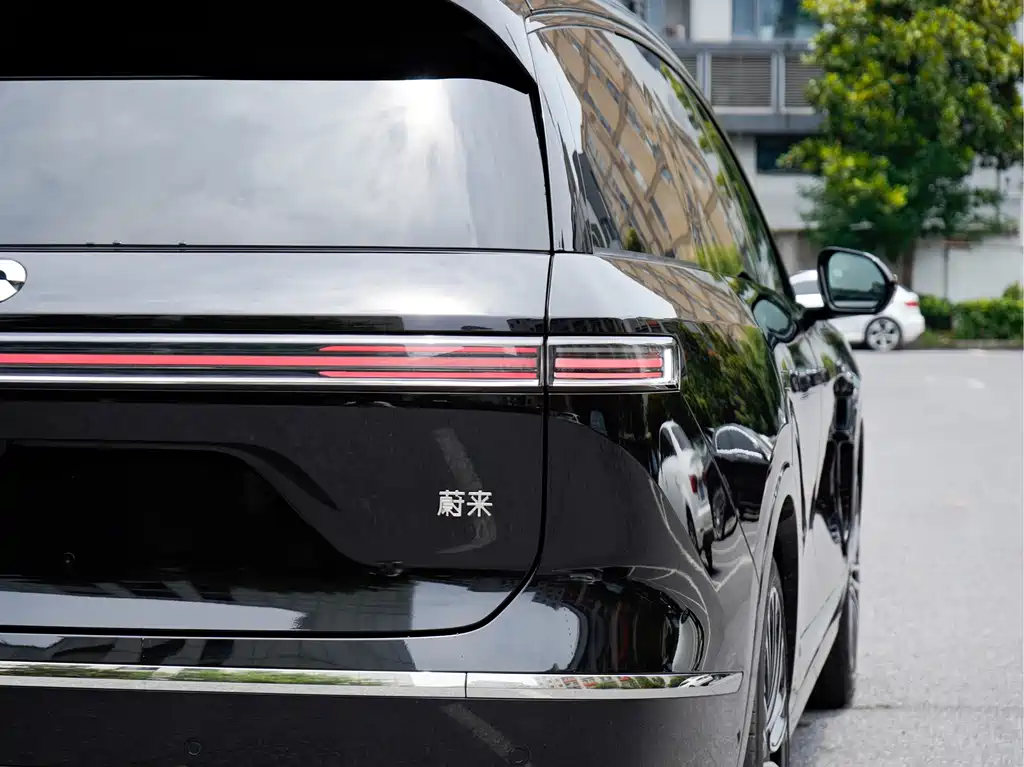 NIO ES8 2026 мест Executive