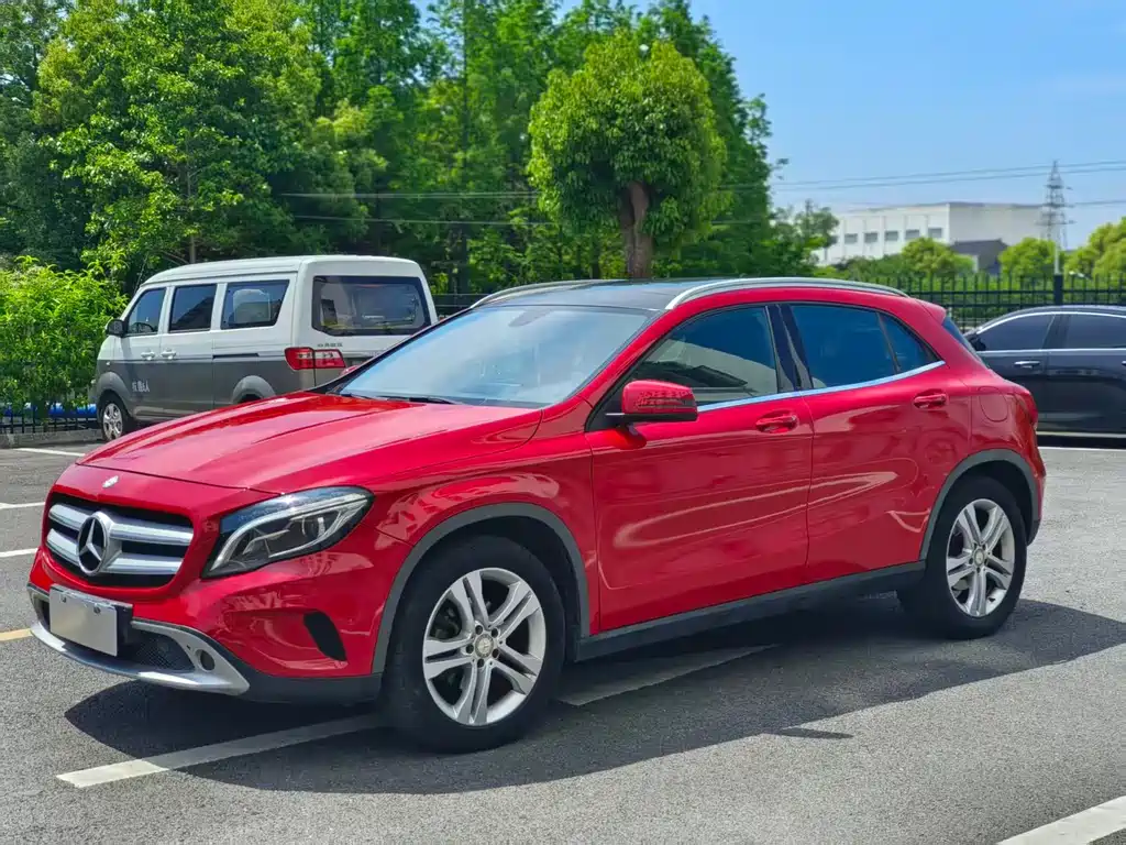 Mercedes-Benz GLA (Import) 2015