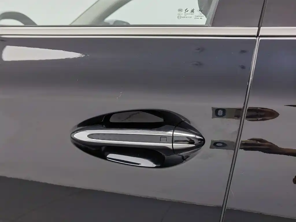 Hongqi Hongqi HS5 — миниатюра 18