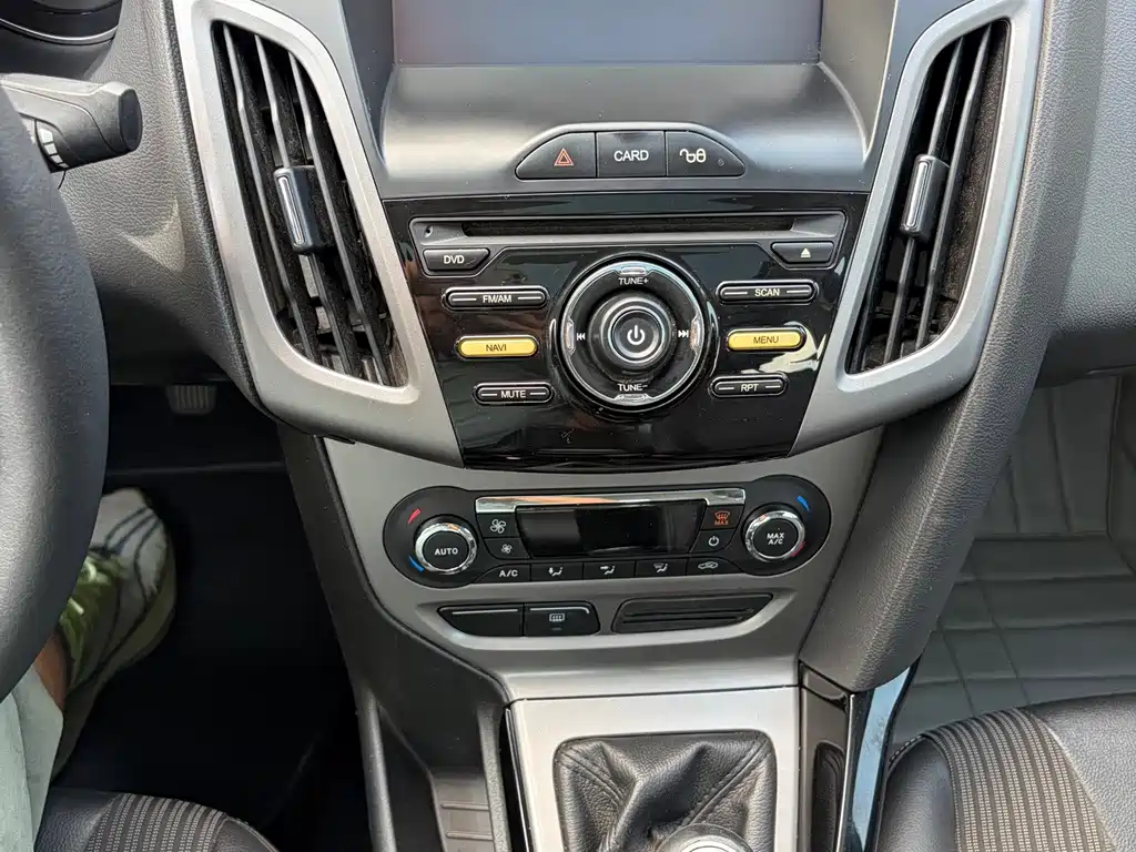 Ford Focus — миниатюра 16