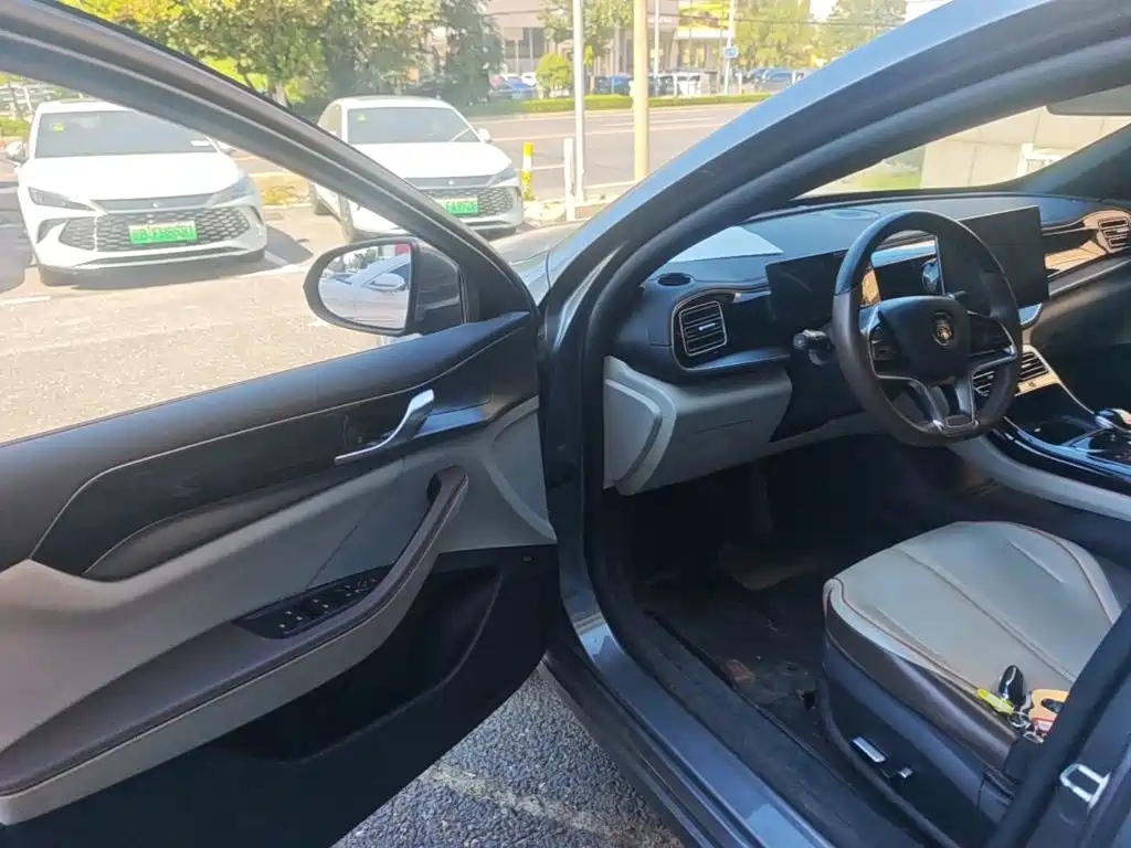 BYD Qin PLUS — миниатюра 16
