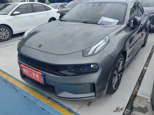 2021 Lynk & Co 03