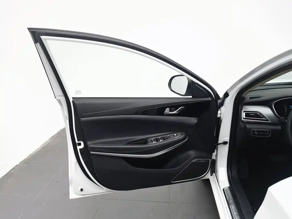 Changan Ruicheng CC — миниатюра 8