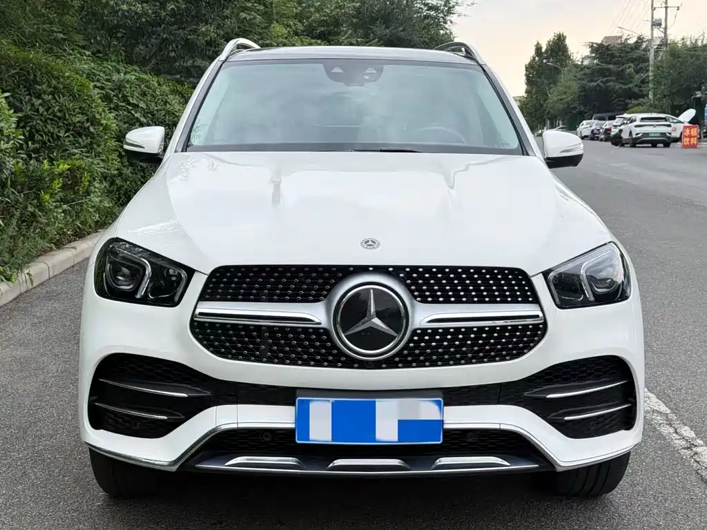 Mercedes-Benz GLE (Import) — миниатюра 2