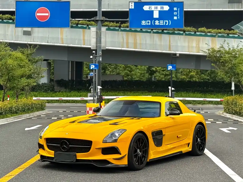Mercedes-Benz SLS AMG — миниатюра 3
