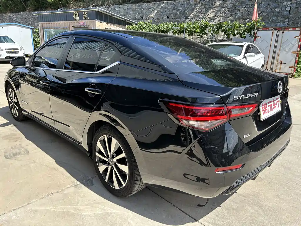 Nissan Sylphy — миниатюра 9