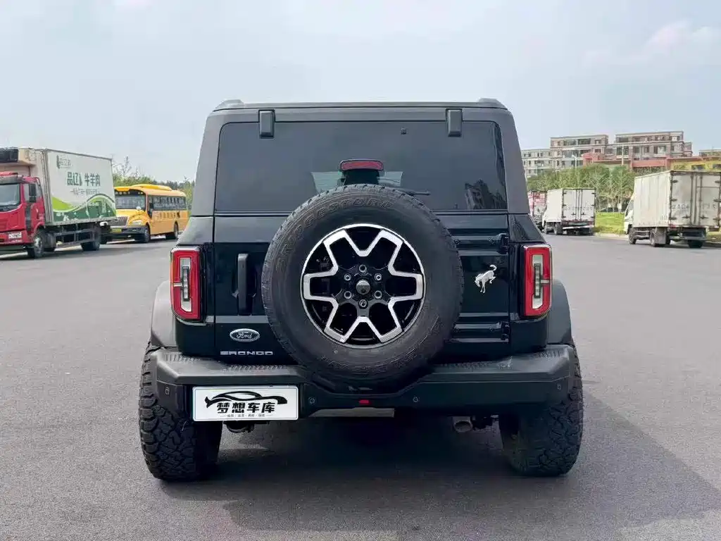 Ford Bronco — миниатюра 8