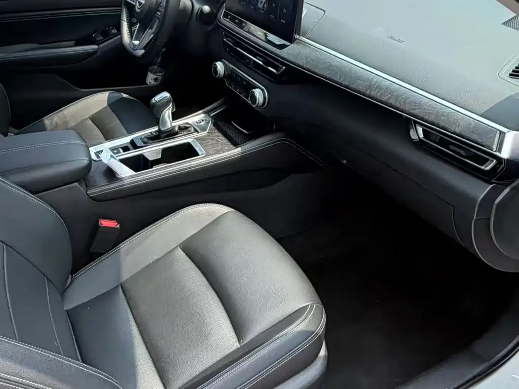 Nissan Teana — миниатюра 11