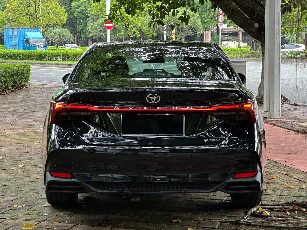 Toyota Avalon 2024 2.0L Luxury