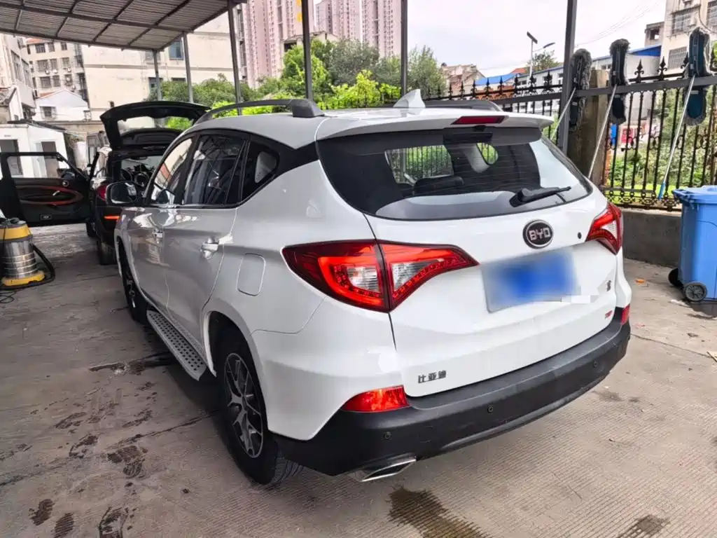 BYD Song — миниатюра 5