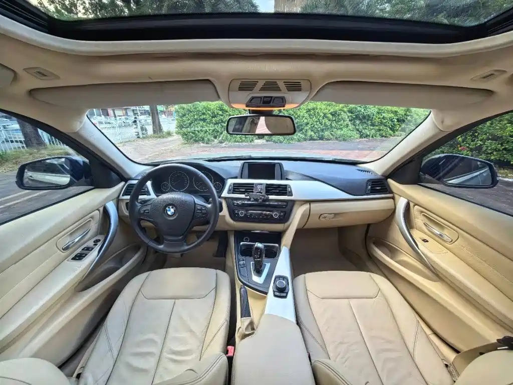 BMW 3 Series — миниатюра 6