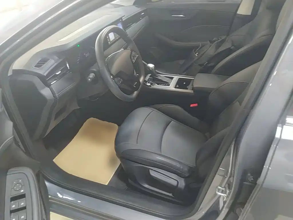 Roewe i5 — миниатюра 15