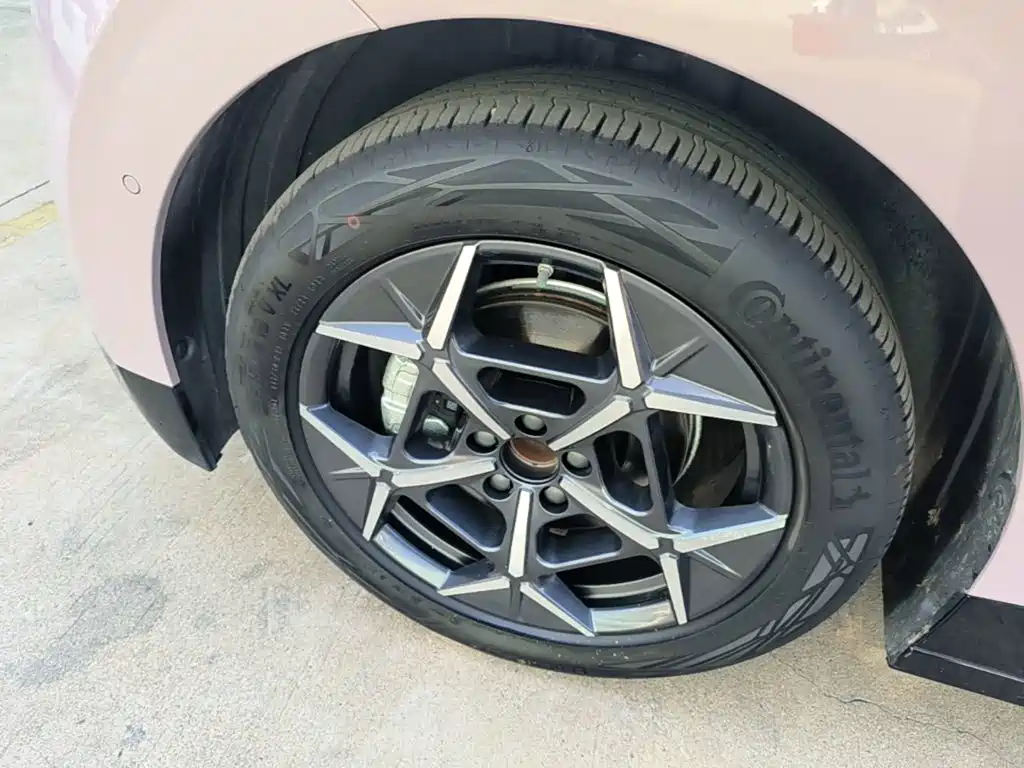 Lynk & Co Z20 — миниатюра 23