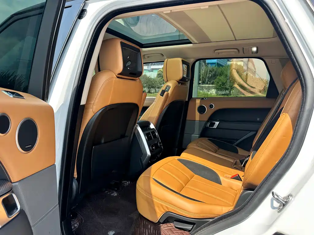 Land Rover Sport — миниатюра 9