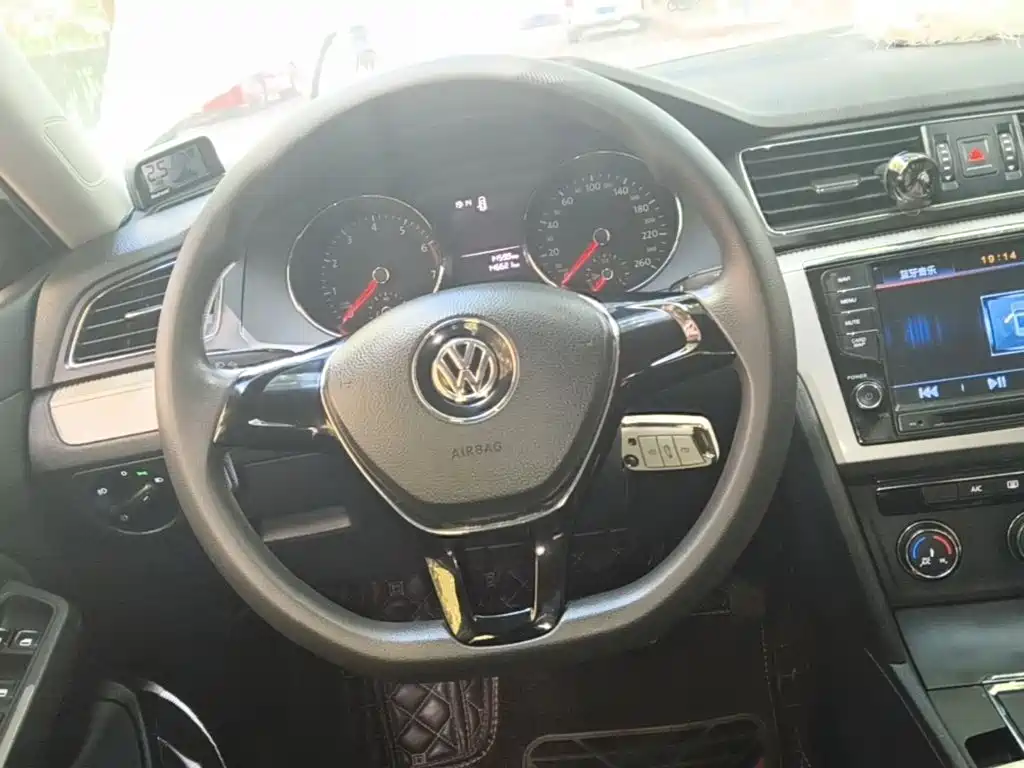 Volkswagen Lamando — миниатюра 11