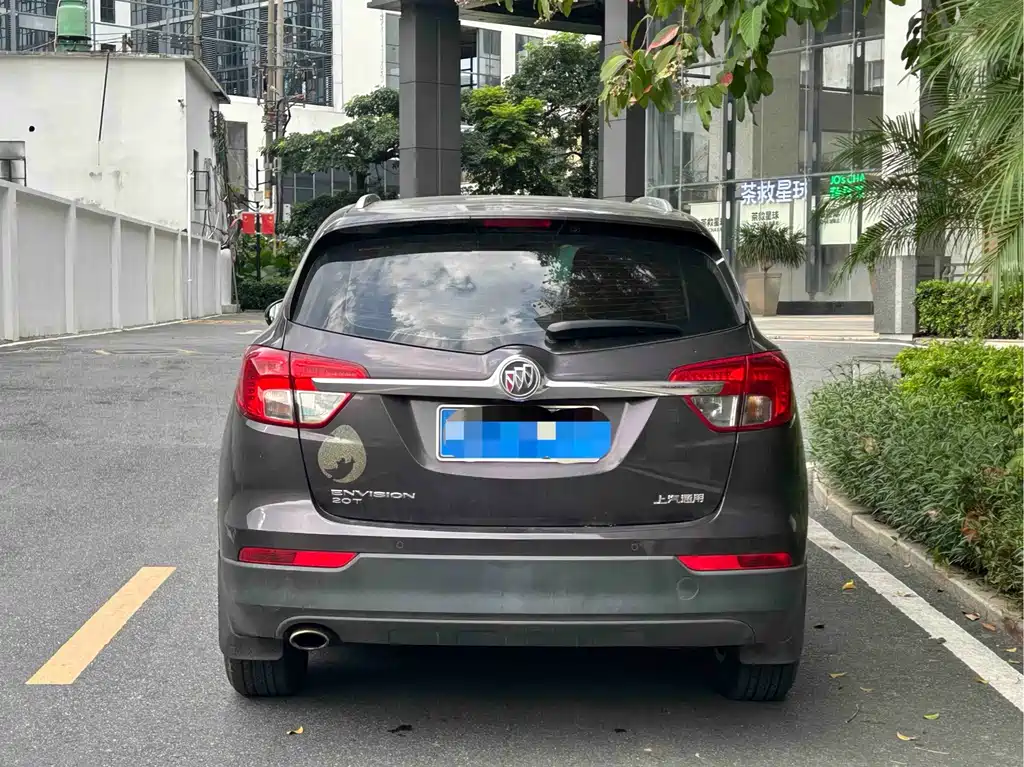 Buick Envision Plus — миниатюра 3