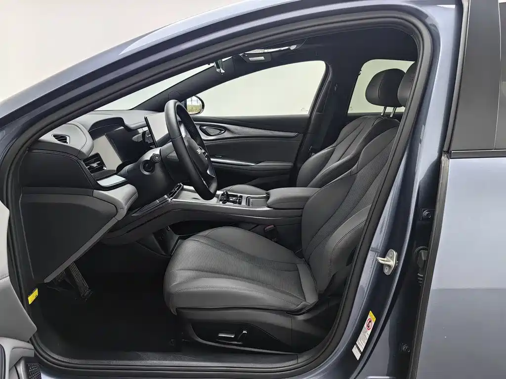 BYD Seal — миниатюра 10