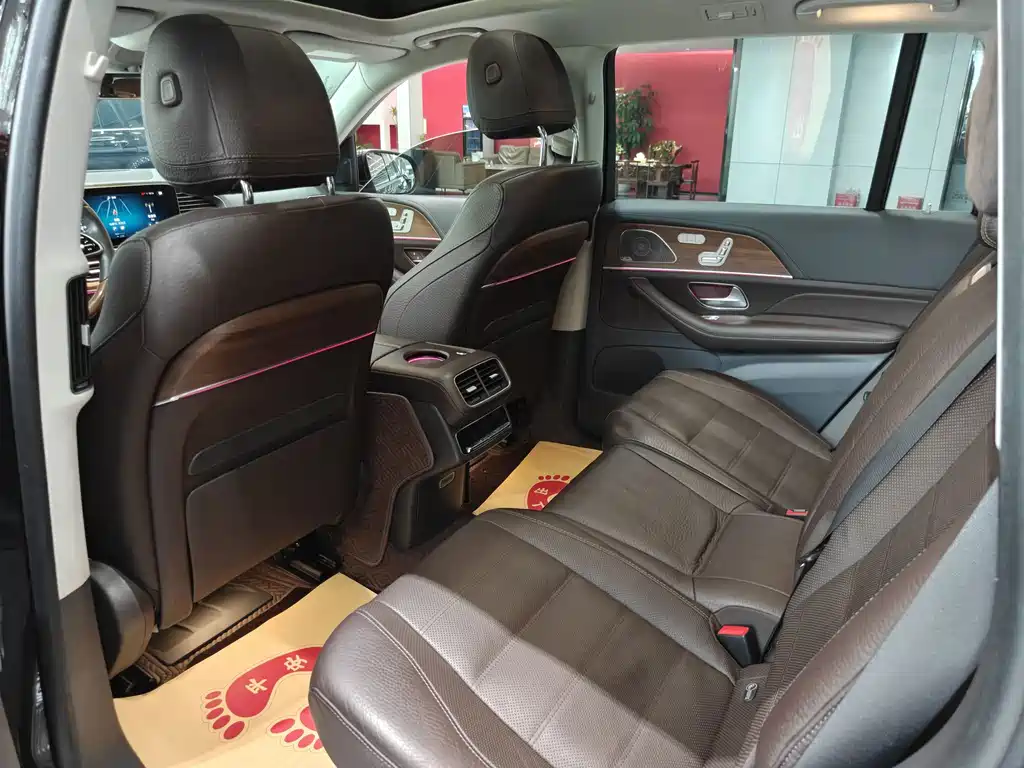 Mercedes-Benz GLE (Import) — миниатюра 11