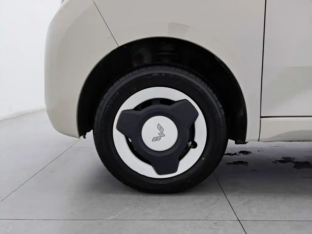 Wuling MINIEV — миниатюра 17