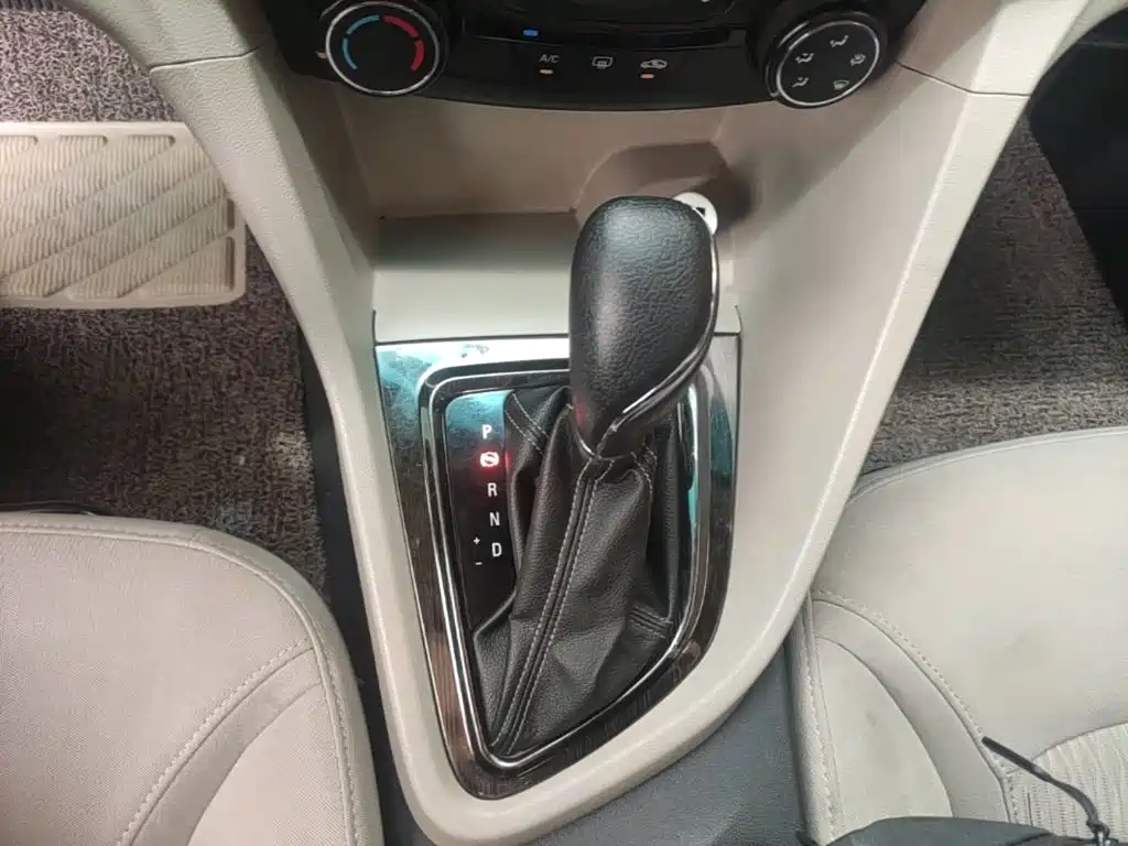 Buick Excelle — фотографии объявления, Фото 14
