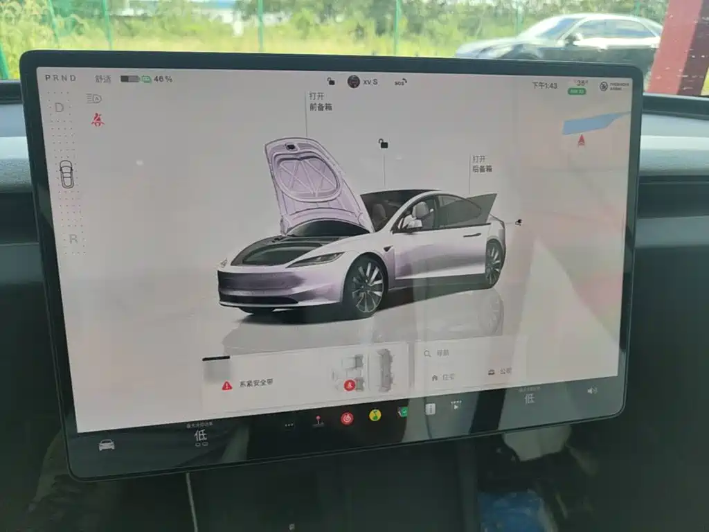 Tesla Model 3 — миниатюра 13