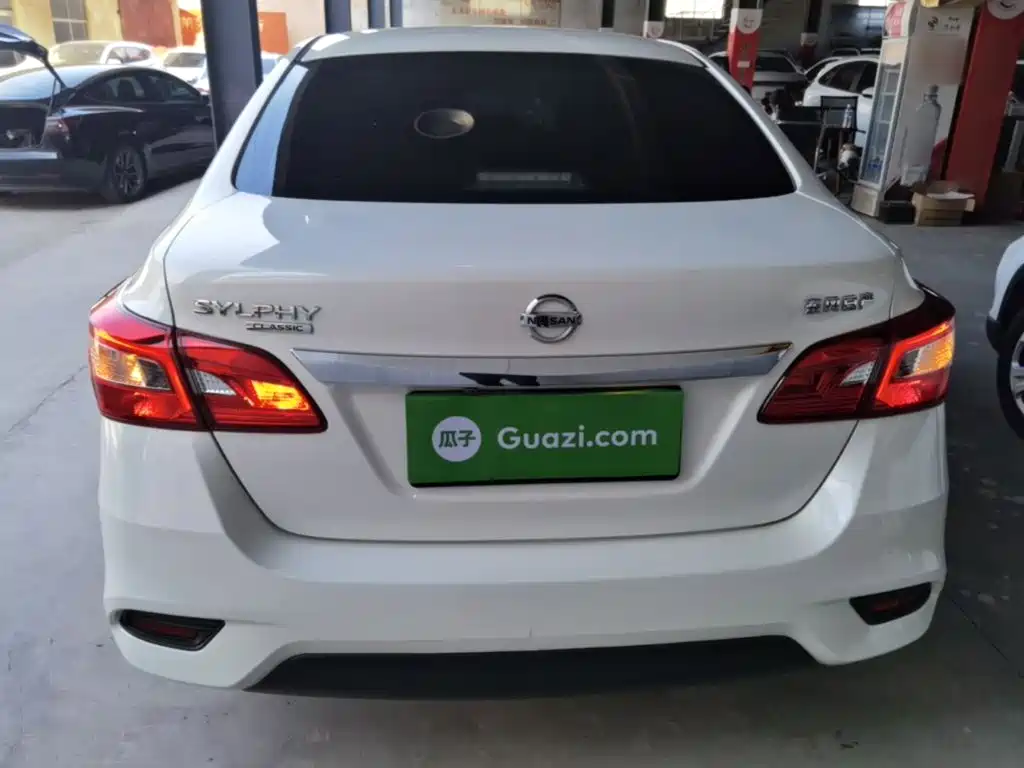 Nissan Sylphy — миниатюра 6