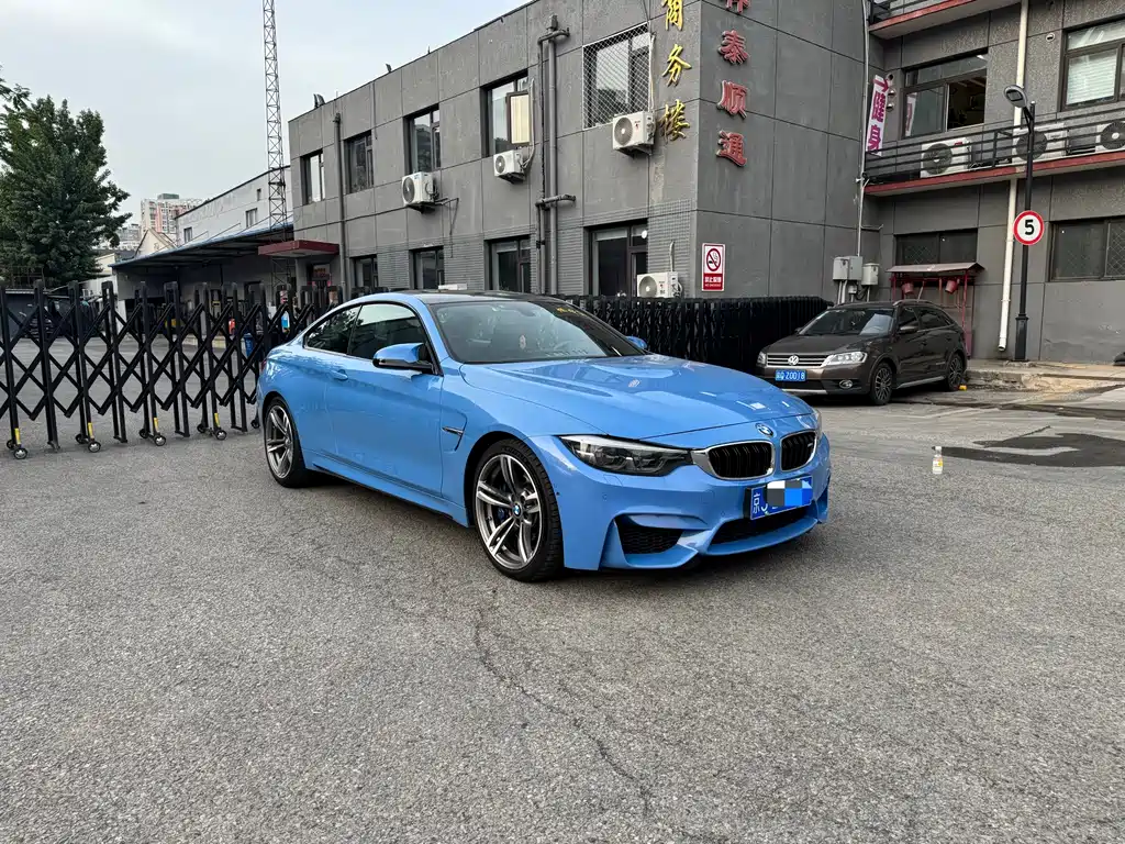 BMW M4 2018