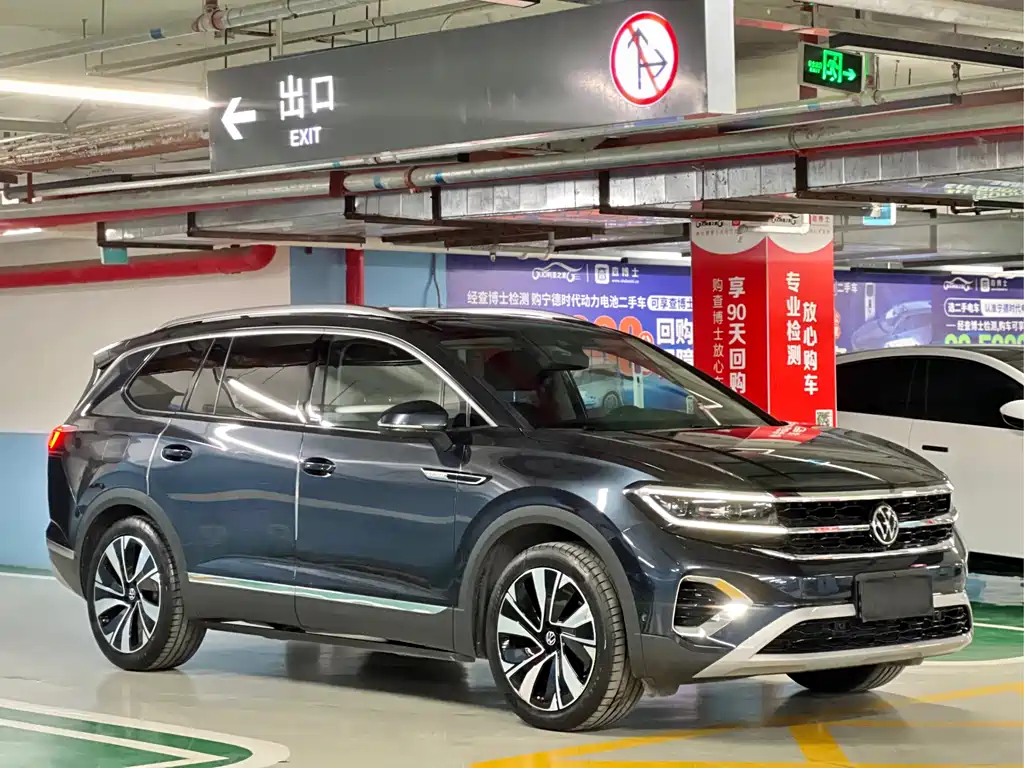 Volkswagen Talagon 380TSI 4WD Flagship Victory Realm Edition, фото 3