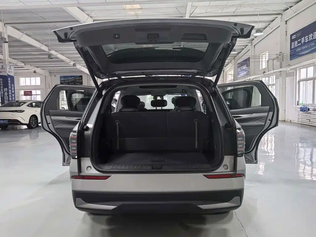 Ford Edge — миниатюра 15