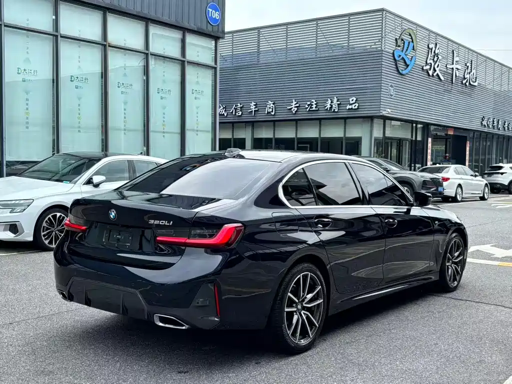 BMW 3 Series — миниатюра 10