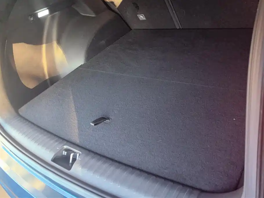 GEELY AUTOMOBILE XINGYUE L