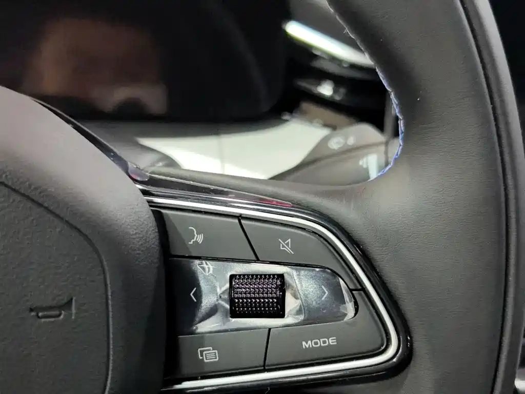 GEELY AUTOMOBILE XINGRUI