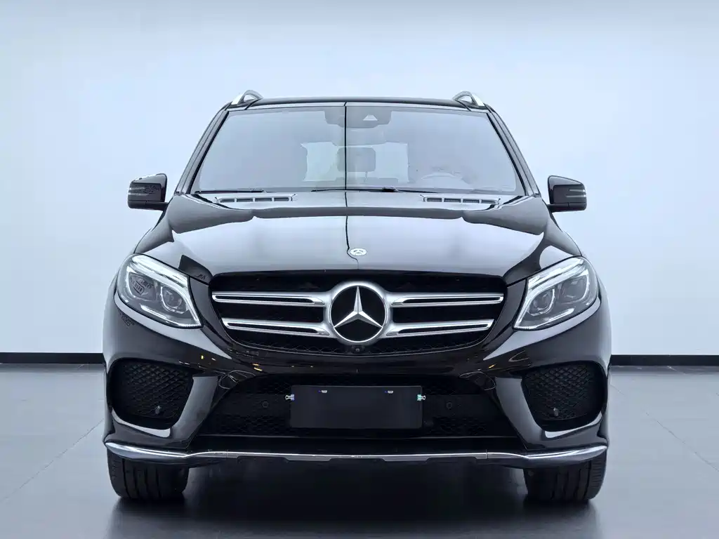 Mercedes-Benz GLE (Import) — миниатюра 2