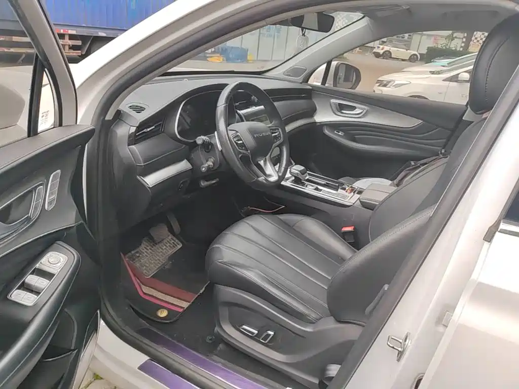 Roewe RX5 eMAX — миниатюра 16
