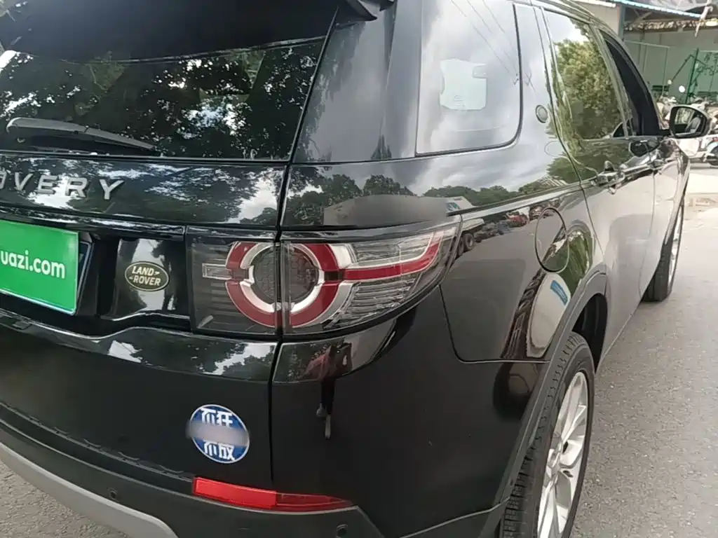 Land Rover Discovery Sport — миниатюра 8