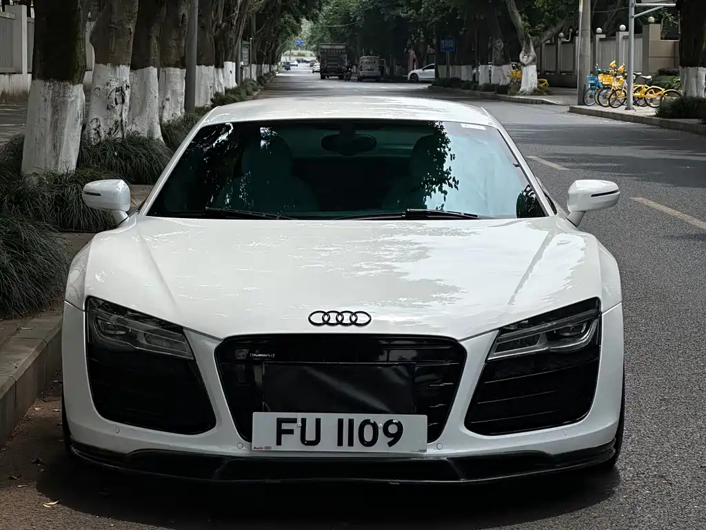 Audi R8 2014 4.2 FSI quattro