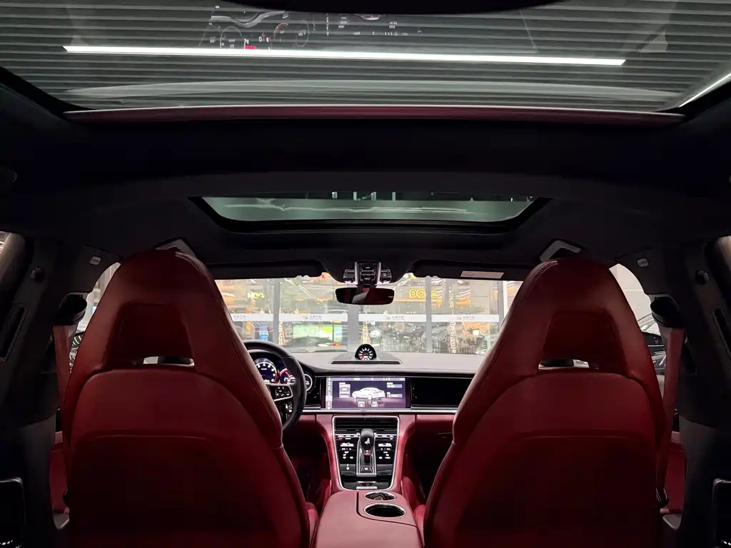 Porsche Panamera — миниатюра 11