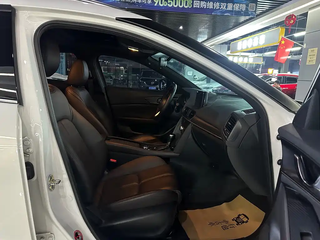 Mazda CX-4 — миниатюра 12