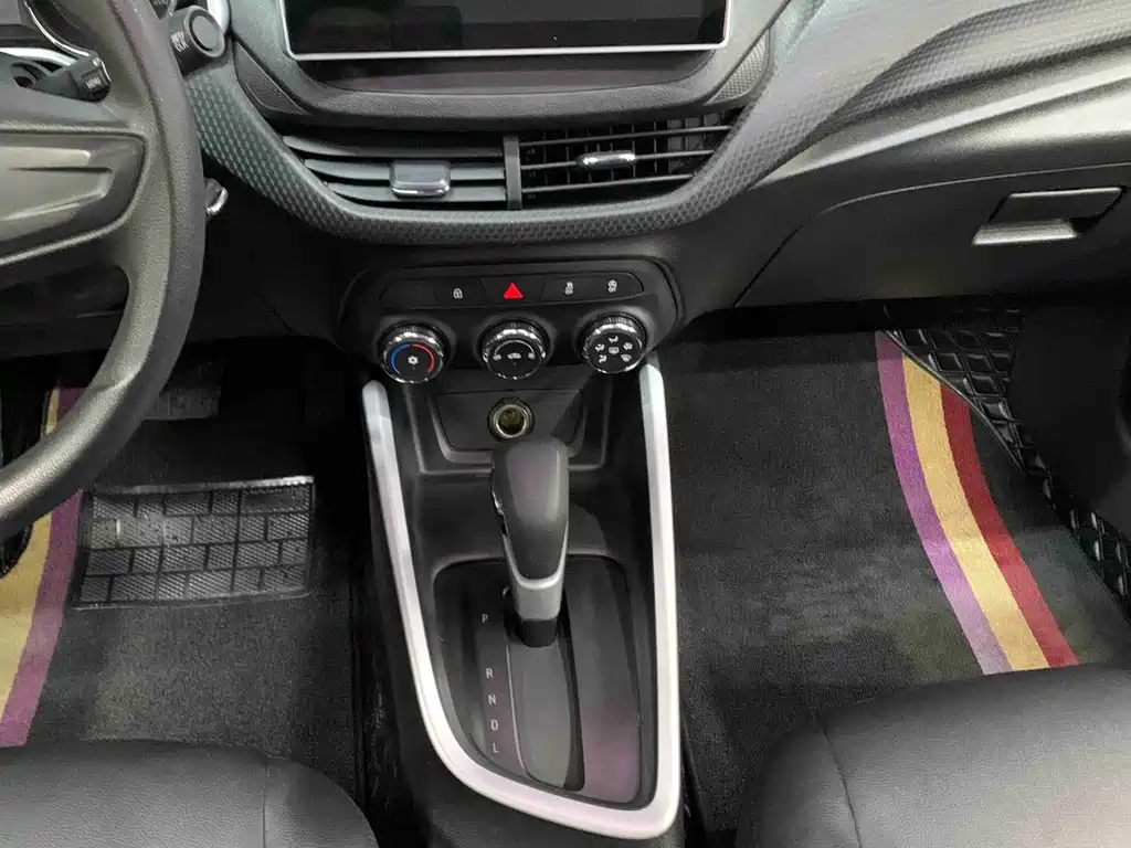 Chevrolet Cavalier — миниатюра 11